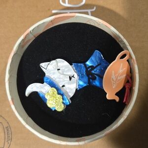 Erstwilder Cat In A Hat Brooch